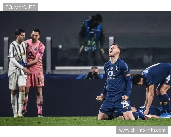 夸德拉多边线传中制造绝佳得分机会 夸德拉多边线传中制造绝佳得分机会